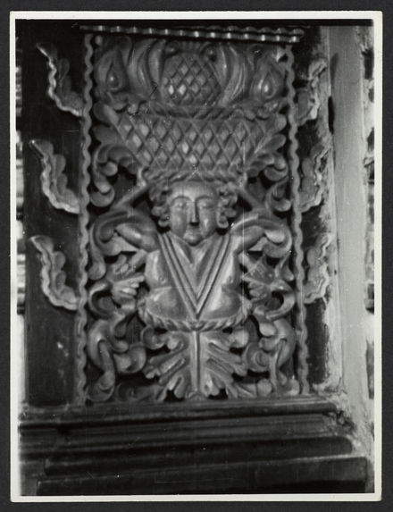 Sans titre [pilier sculpté, église Santo Domingo de Tunja]