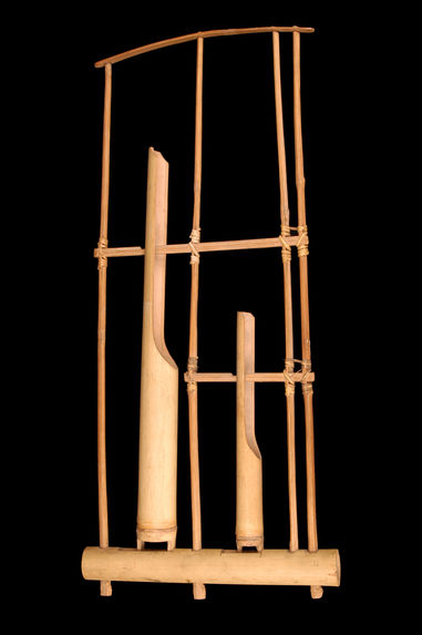 Bambous oscillants