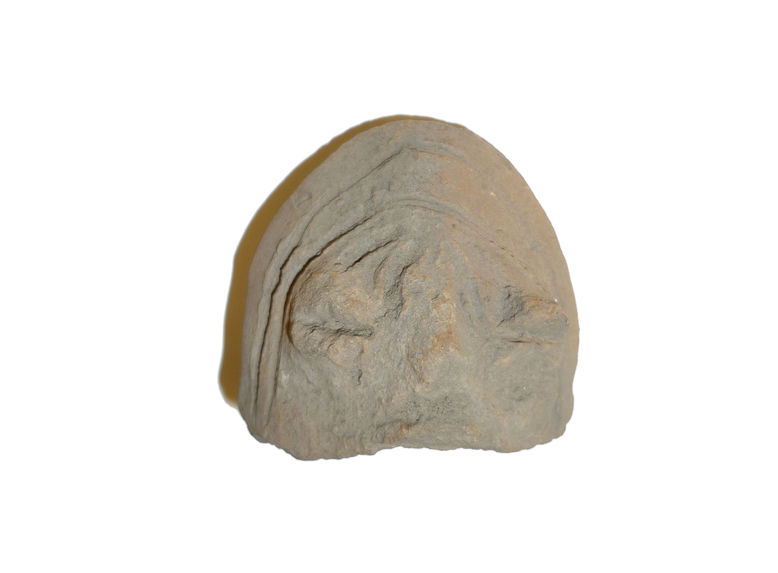 Statuette (fragment)