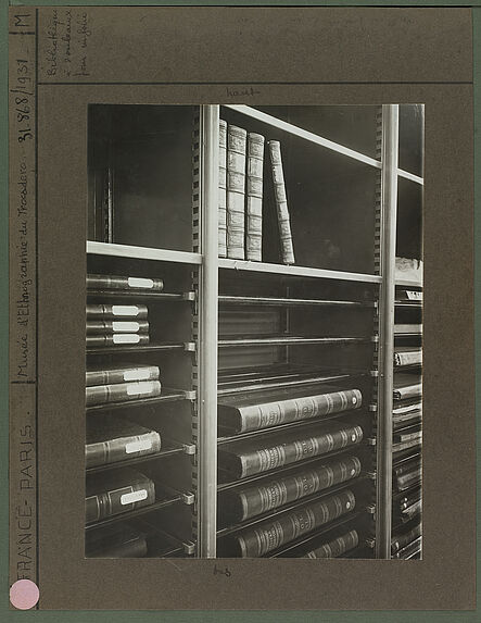 Bibliothèque à rouleaux pour in-folio