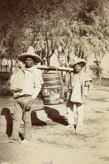 Carrying lime in Mexico