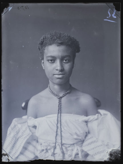 Habitant de Suriname [portrait de femme]