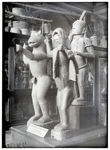 Statue de Geso, Gléglé et Béhanzin