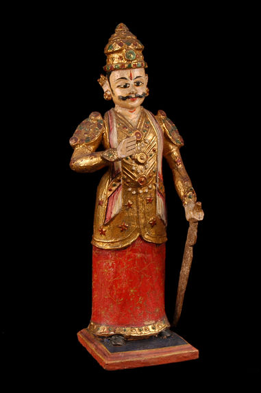 Figurine représentant un roi ou une divinité