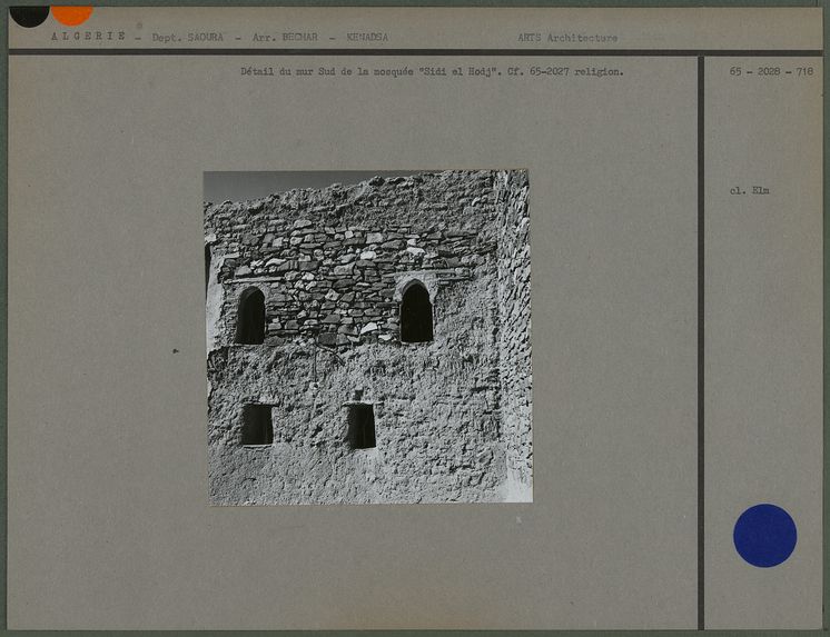 Détail du mur Sud de la mosquée Sidi el Hodj