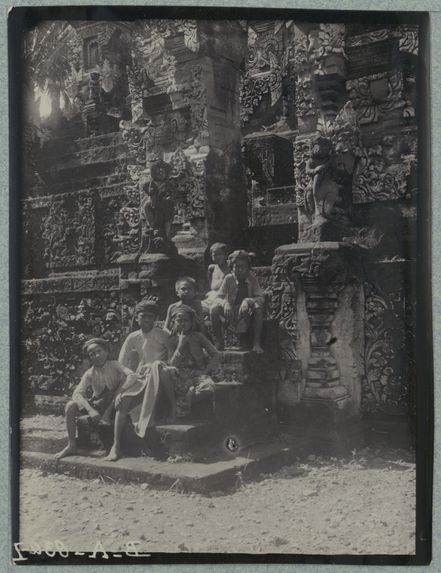 Temple Poera dalem te Lingaradja