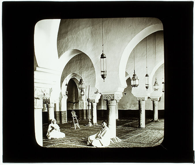 Tlemcen. Mosquée de Sidi-Halaoui (intérieur)