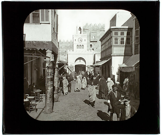 Sfax. Rue de la République