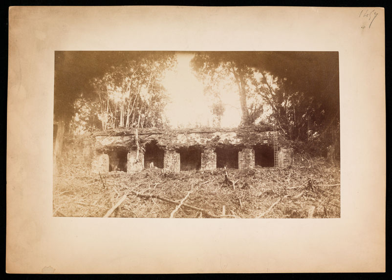 Façade occidentale de l'aile intérieur du palais à Palenque