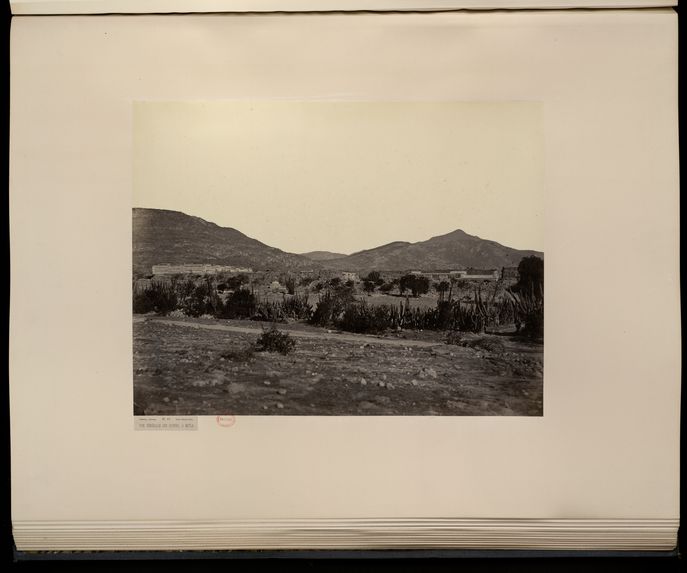 Cités et ruines Américaines, Mitla, Palenque, Izamal, Chichen-Itza, Uxmal, recueillies et photographiées par Désiré Charnay, avec un texte in-8°, par Viollet-Le-Duc, architecte du gouvernement, Ferdinand denis, conservateur à la Bibliothèque Ste Geneviève