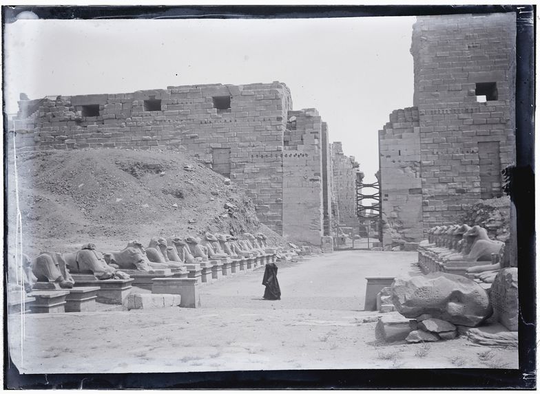 Karnak [allée des sphinx à tête de béliers]