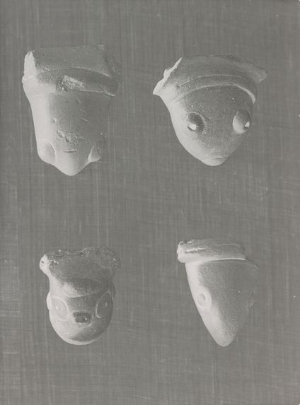 Têtes zoomorphes servant d'anse de vase, civilisation Arawak Ignéri (collection Revert)