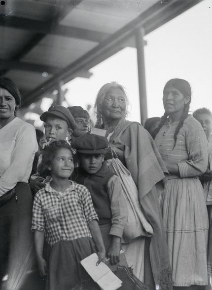 Femmes et enfants Araucan