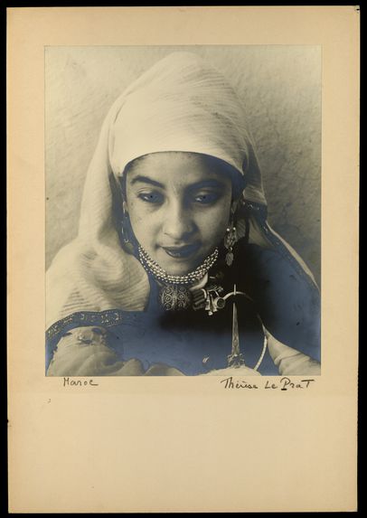 Maroc [Portrait d'une jeune fille]