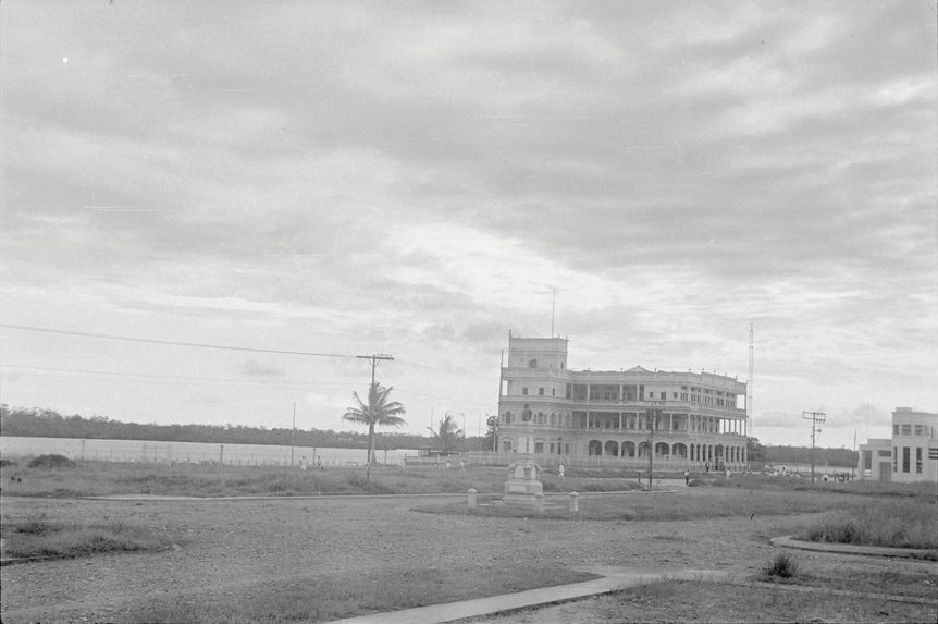 Sans titre [bande film de six vues concernant la Colombie et l'Équateur]