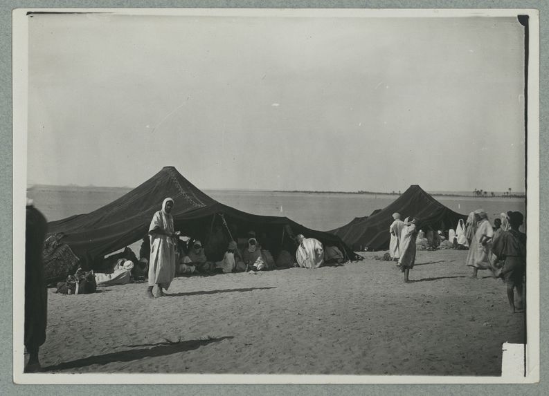 El-goléa. Campement de nomades Claambas