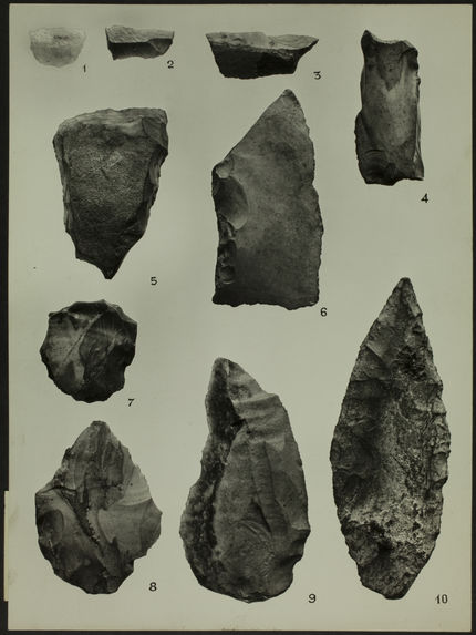Recherches préhistoriques dans la région de Boko-Songho. Planche III [industrie lithique]