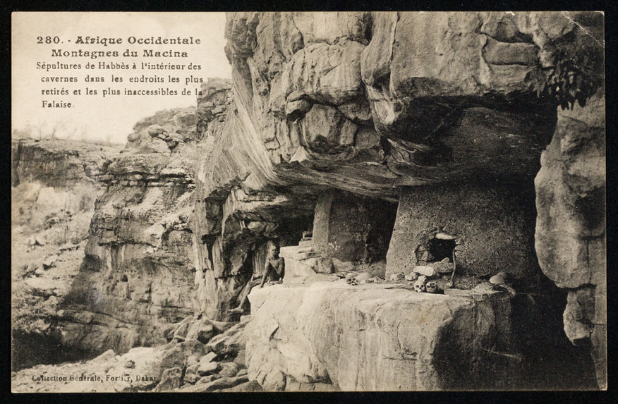 Montagnes du Macina - Sépultures de Habbès