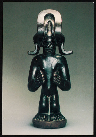 Primitive Art, including a superb Chokwe wood figure of a sovereign. (Mwanangana)