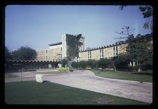 New Delhi, Indian International Center