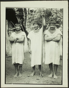 Tres indios copanes tigico del rio San Miguel (Putumayo)