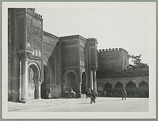 La porte dite "Bab El Mansour" à Meknès