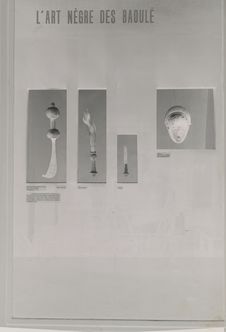 Vitrine temporaire "Art Baoulé" (décembre 1952)