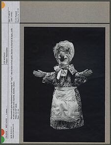 Marionnette à gaine représentant le personnage de "Judy"