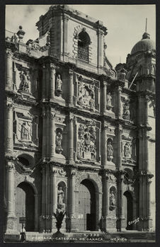 Portada, catedral de Oaxaca