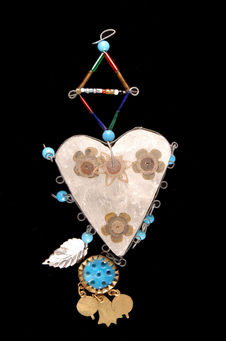 Amulette en forme de coeur