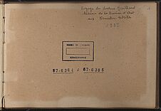 Page de garde portant le titre manuscrit de l'album