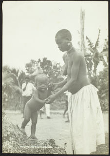 Bugotu mother and child