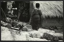 Indienne Cakchiquel de Santa Cruz, au bord du lac Atitlan
