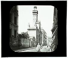 Islam, Algérie. Constantine. La mosquée et la rue