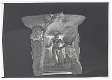 Vase sculpté avec baigneurs et soleil couchant, céramique de Gauguin