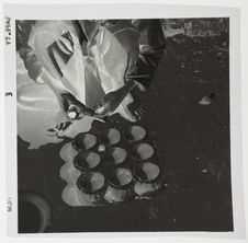 Fabrication des moules à beignets "tavy-fannova-mofo"