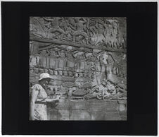 Bas-relief du Bayon. Le combat naval