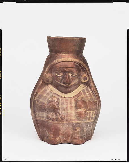 Vase représentant un chaman