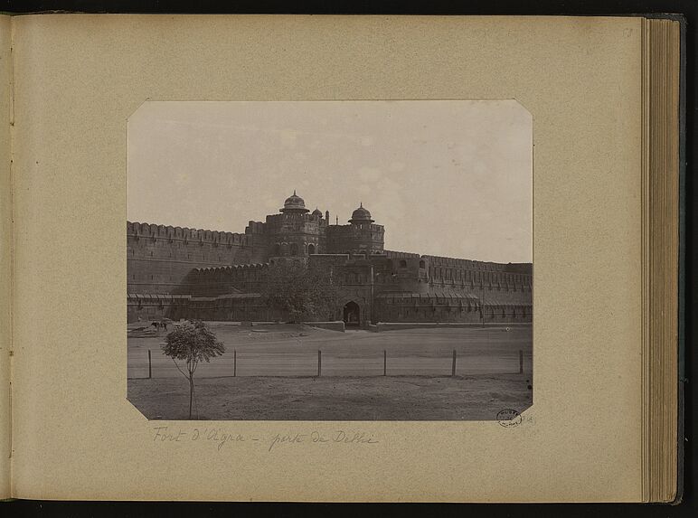 Fort d'Agra - porte de Delhi