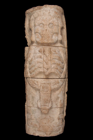 Sculpture représentant Ah-Puch, dieu de la mort