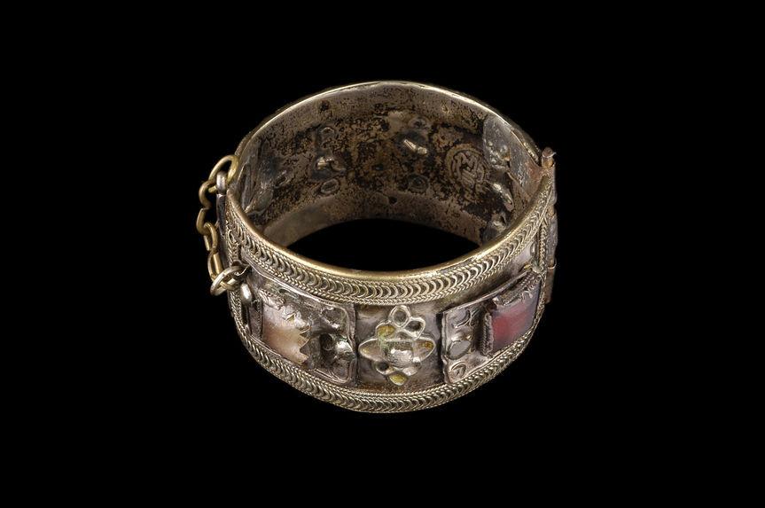 Bracelet à charnière