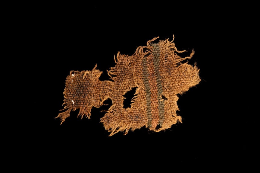Textile (fragment)