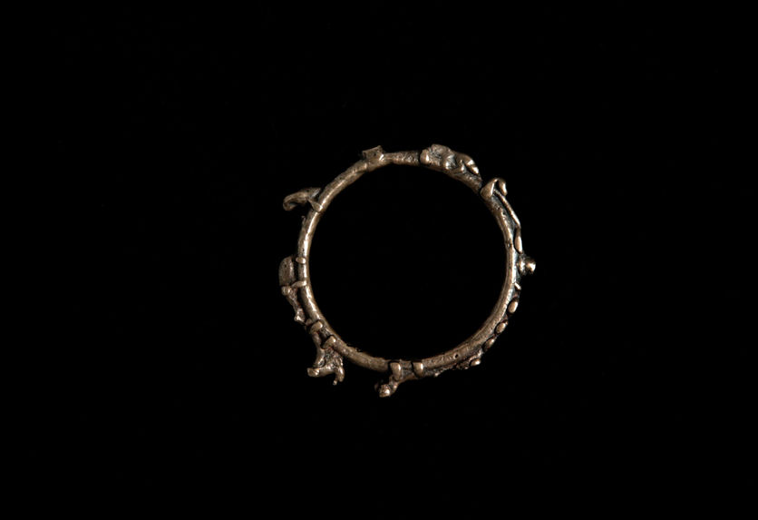 Bracelet pour les cérémonies d'exorcisme