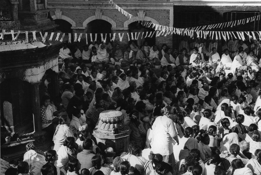 Temple de Chobar : fête dans la cour