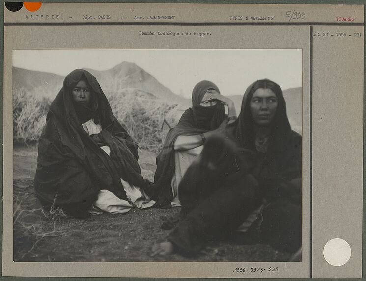 Femmes touarègues du Hoggar.