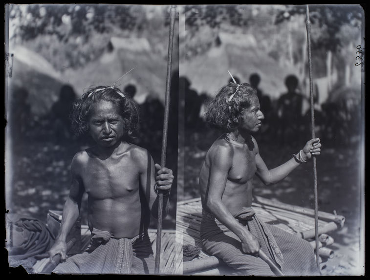 Lili, type papou [Portrait face et profil d'un homme]