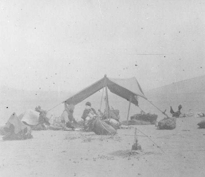 Tente dans les sables du Grand Erg oriental