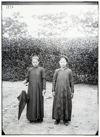 Deux femmes indigènes