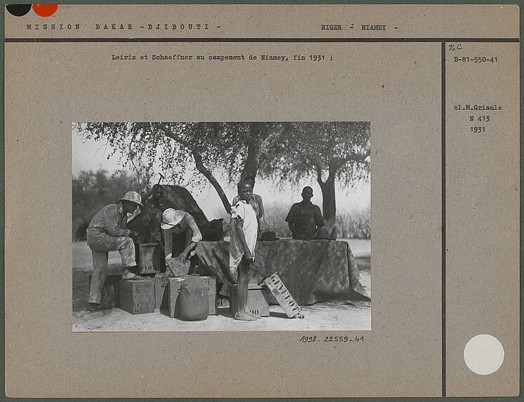 Leiris et Schaeffner au campement de Niamey