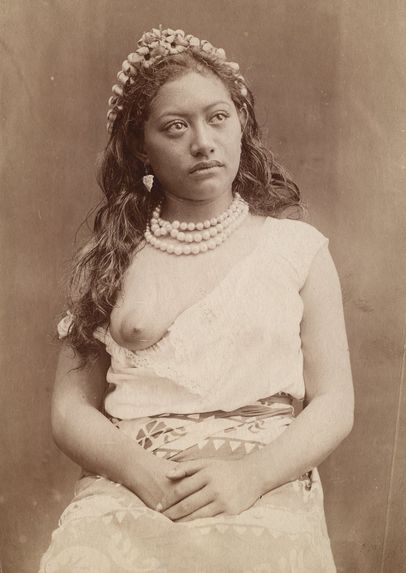 Jeune Tahitienne
